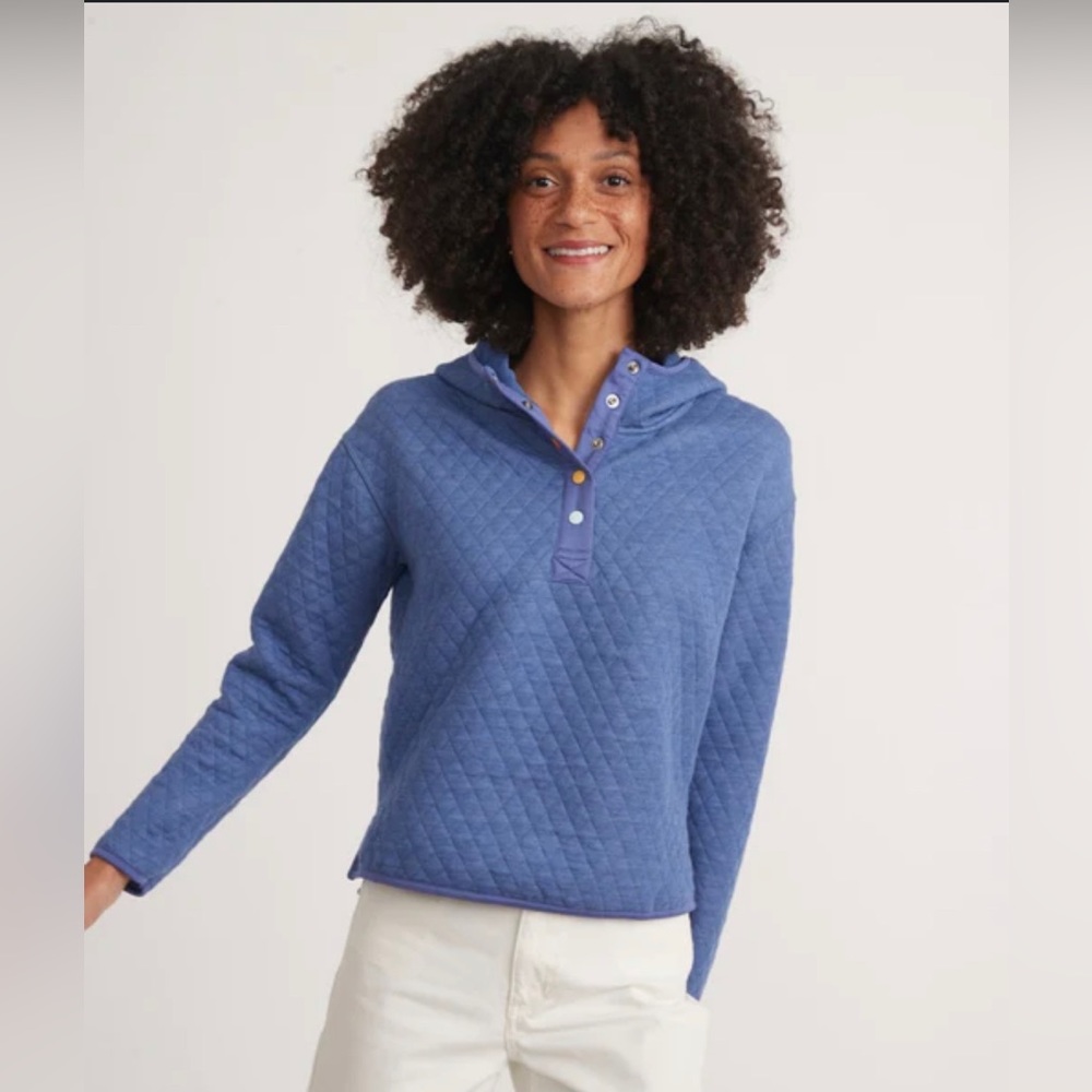 Marine Layer Corbet Snap Hoodie in Marlin
Blue, Size M.